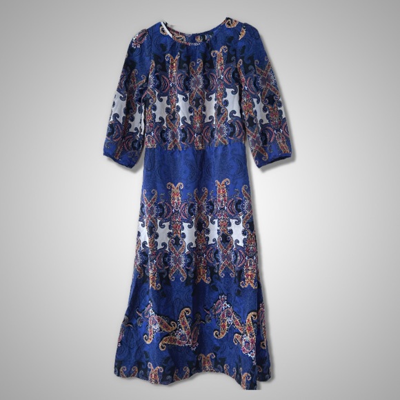 Mango Dresses & Skirts - ❤️ 3/$15❤️ Mango midi dress